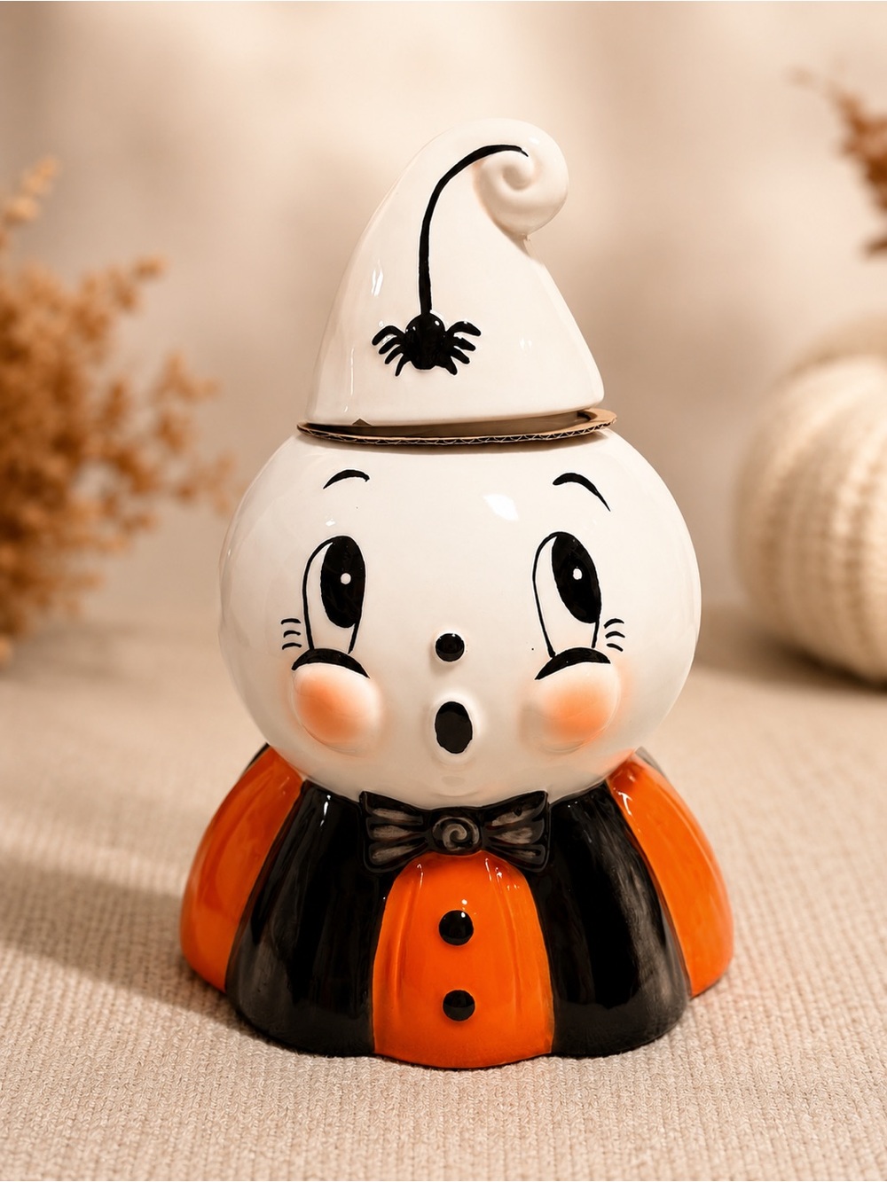 Johanna Parker Kooky Spook Ghost Canister